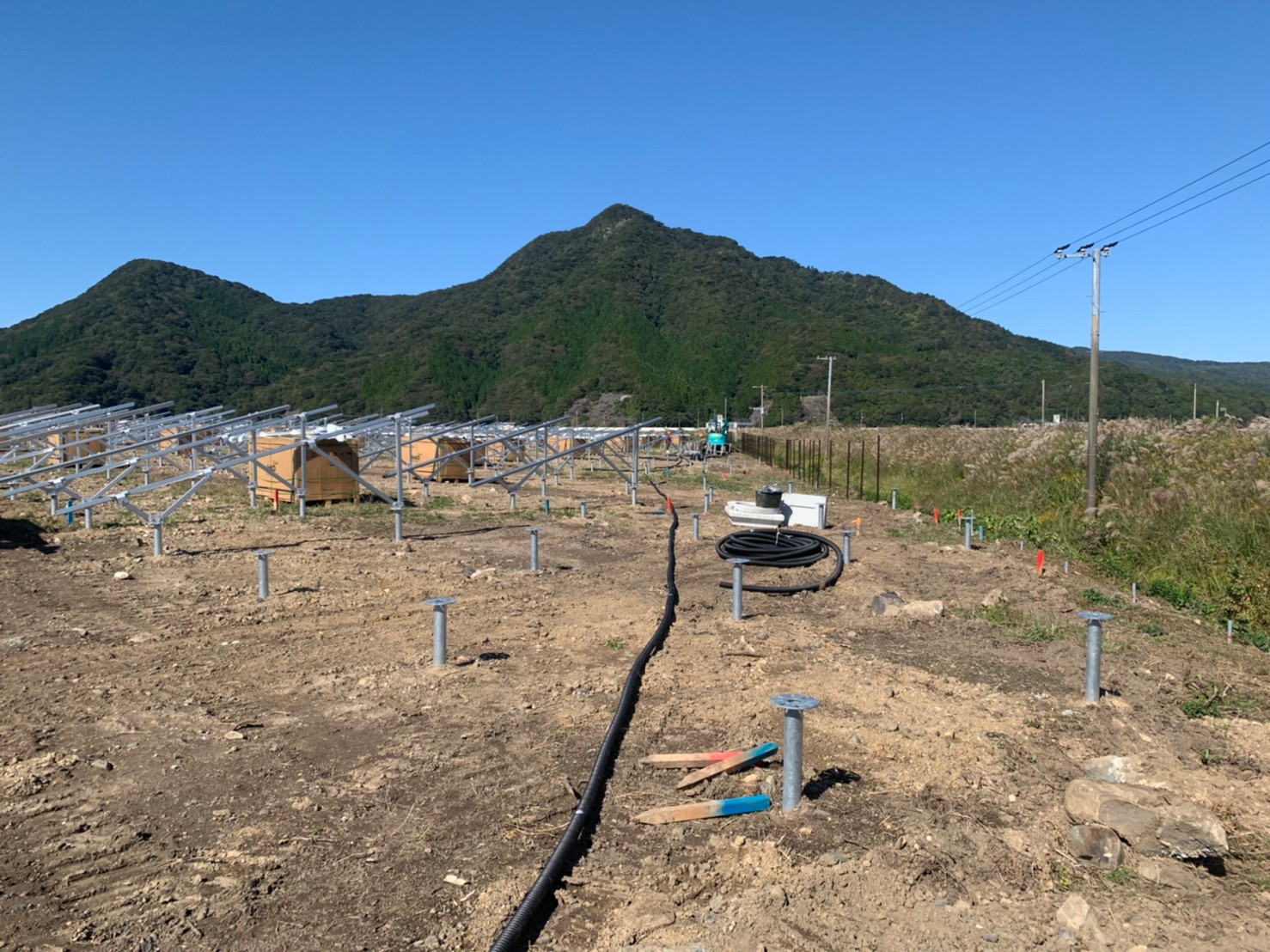 天草にて大規模な太陽光発電の工事