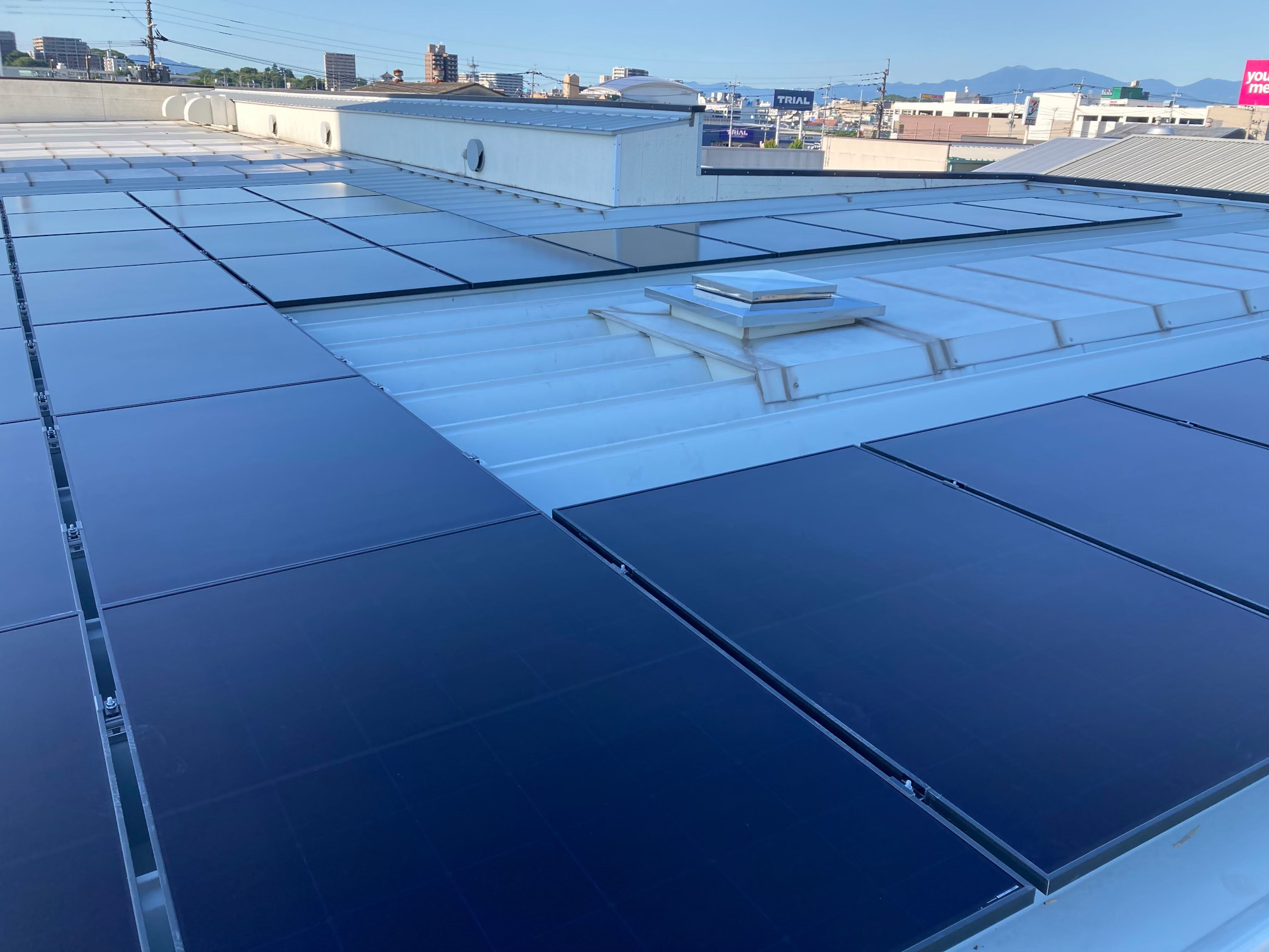 福岡県飯塚市　太陽光発電設置工事