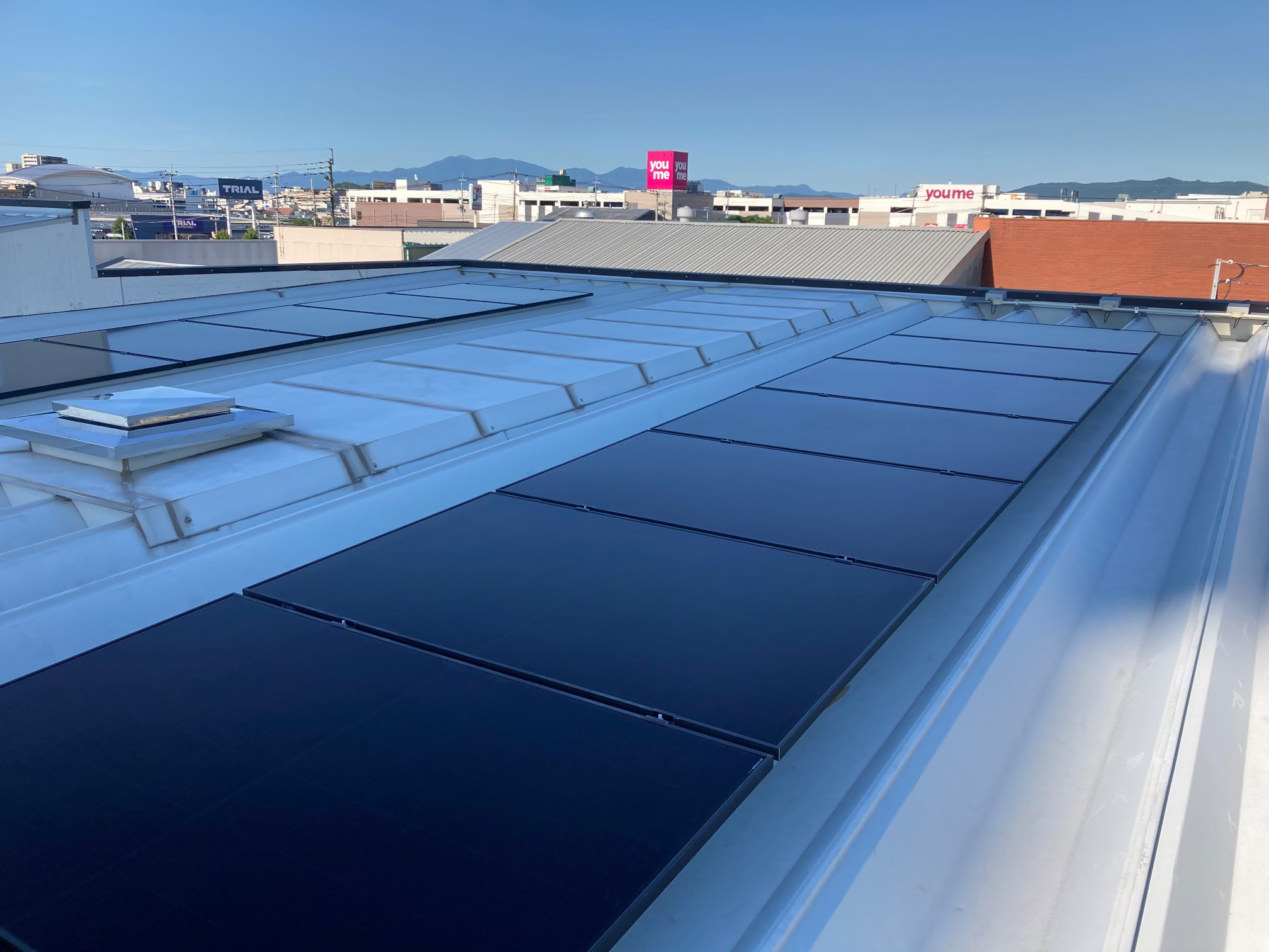 福岡県飯塚市　太陽光発電設置工事